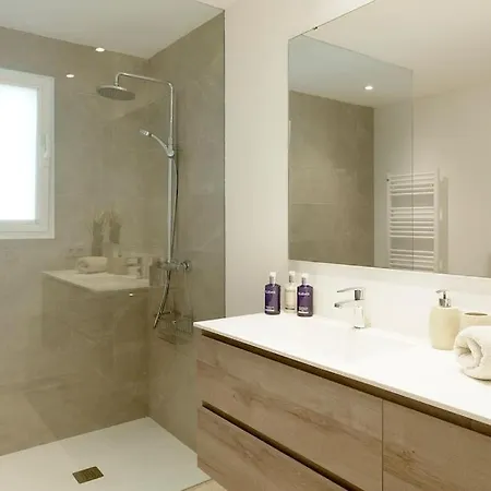 Вилла Esquina Luxury 5 Bed 5 Bath *