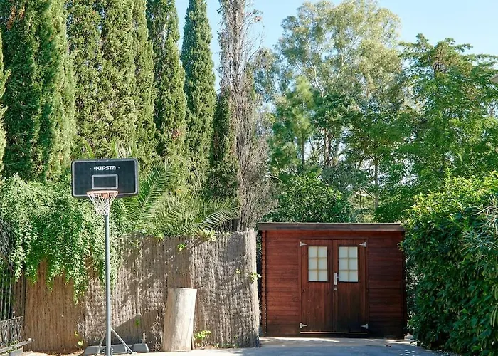 Esquina Luxury 5 Bed 5 Bath