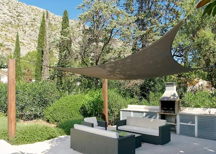 Esquina Luxury 5 Bed 5 Bath * Pollensa