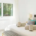 Esquina Luxury 5 Bed 5 Bath