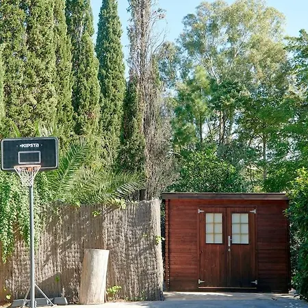 Esquina Luxury 5 Bed 5 Bath