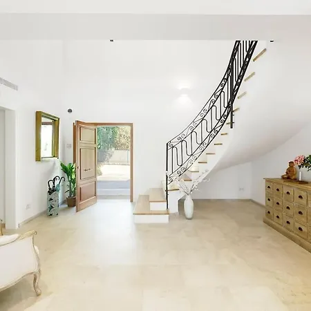 Esquina Luxury 5 Bed 5 Bath Pollença