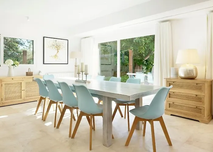 Esquina Luxury 5 Bed 5 Bath ヴィラ