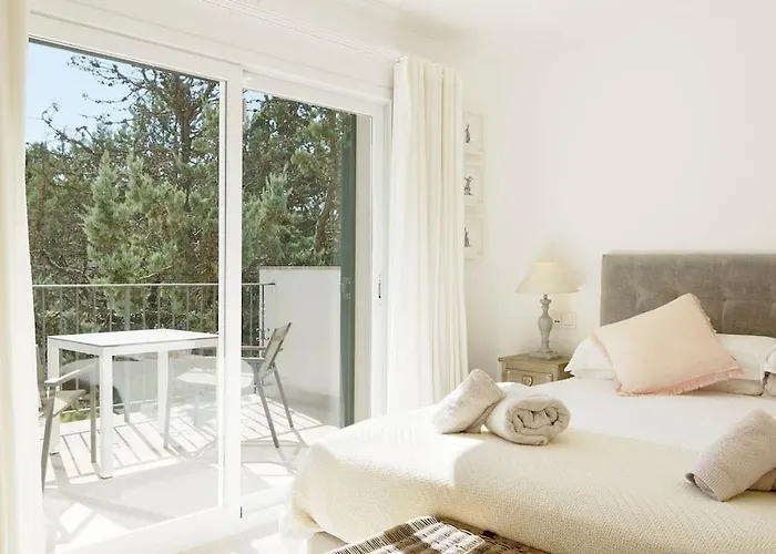 Esquina Luxury 5 Bed 5 Bath * ポレンサ